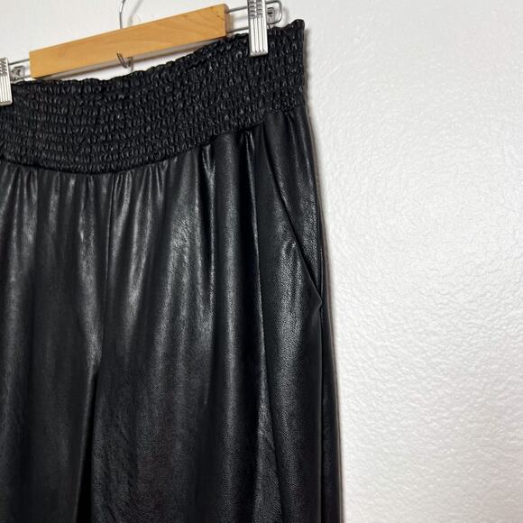 Commando Black Faux Leather Joggers Size Large - Picture 5 of 10
